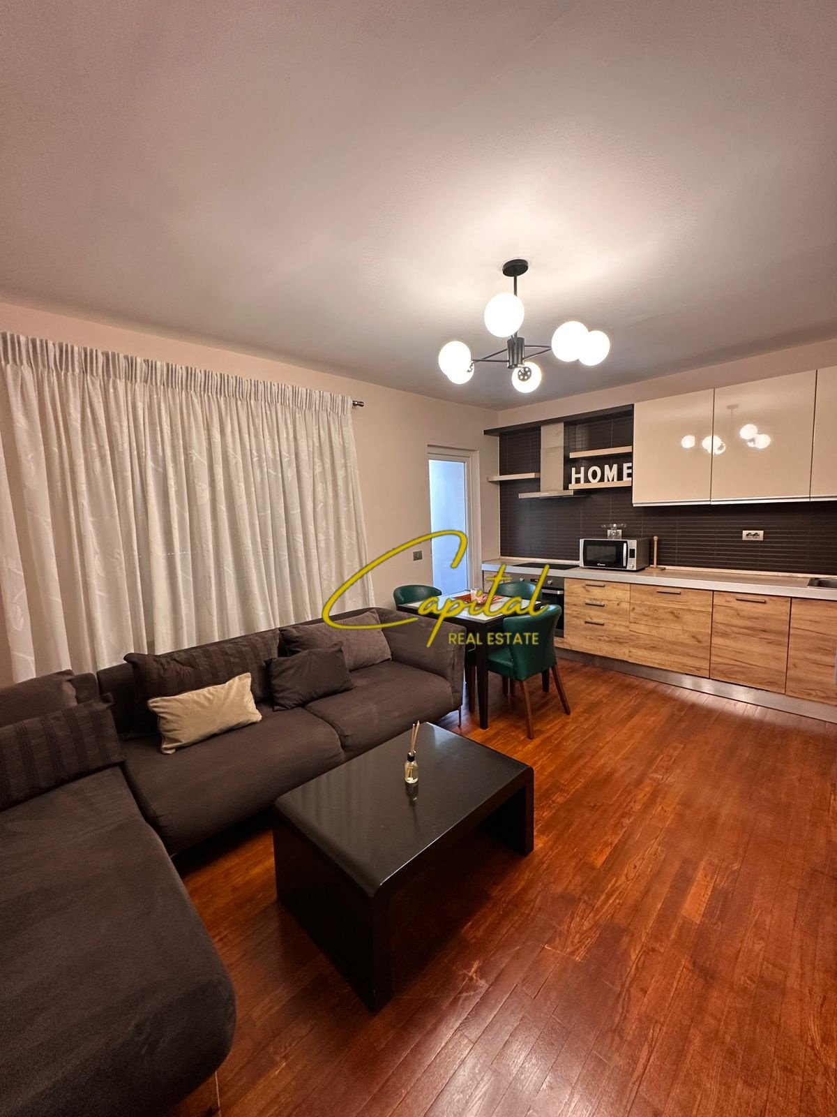APARTAMENT ME QIRA 2+1 XHAMLLIKU 65.000 LEKE