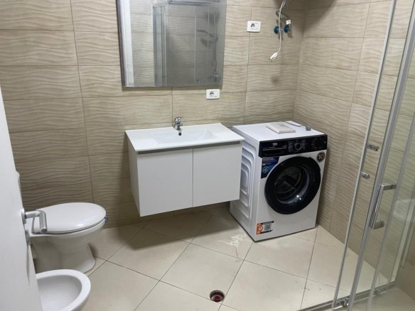 APARTAMENT ME QIRA 1+1 5 MAJI 42.000 LEKE