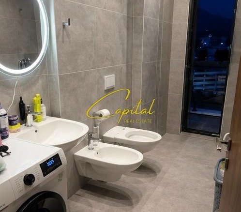 SHITET APARTAMENT 1+1 KOMPLEKSI FARMACIA 10 170.000 EURO