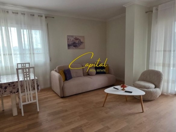 APARTAMENT ME QIRA 2+1 PAZARI I RI 90.000 LEKE