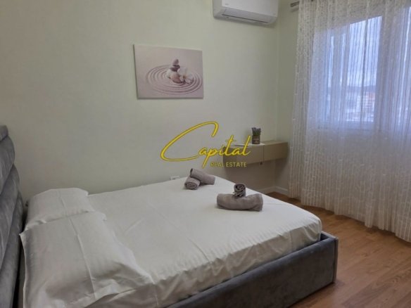 APARTAMENT ME QIRA 2+1 PAZARI I RI 90.000 LEKE