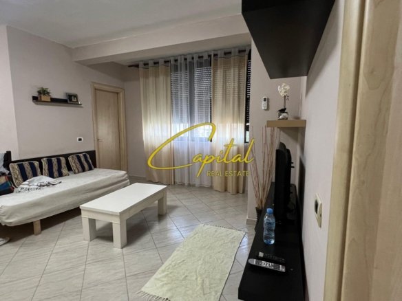 APARTAMENT ME QIRA 2+1 ISH BLLOKU 65.000 LEKE