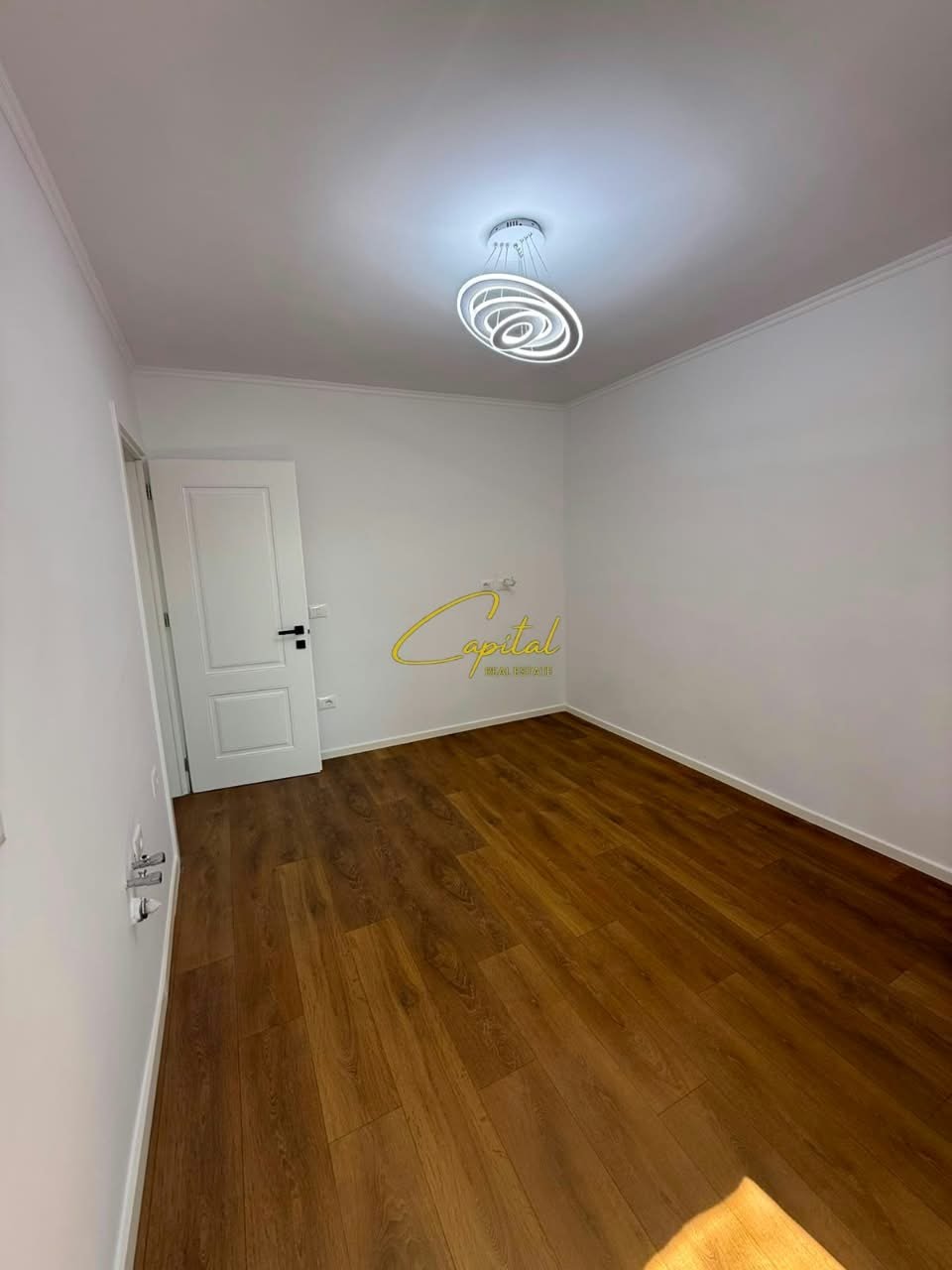SHITET APARTAMENT 1+1 XHAMLLIKU 94.000 EURO
