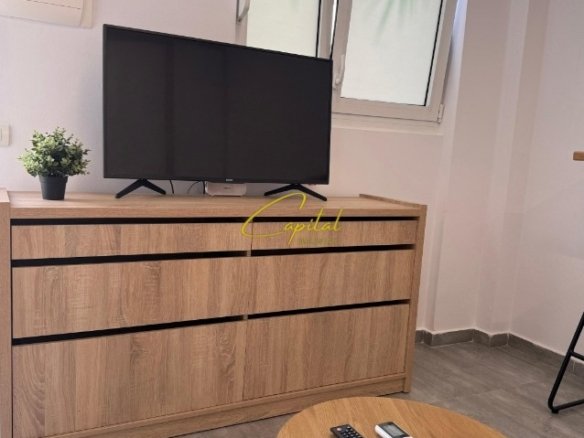 GARSONIERE ME QIRA 30 M2 KOMPLEKSI MAGNET 40.000 LEKE