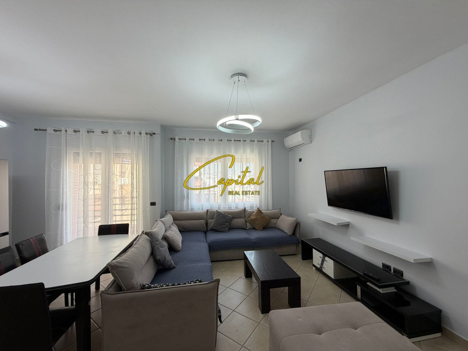 APARTAMENT ME QIRA 2+1 QENDER 1000 EURO