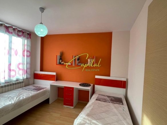 APARTAMENT ME QIRA 2+1 ALI DEMI 80.000 LEKE