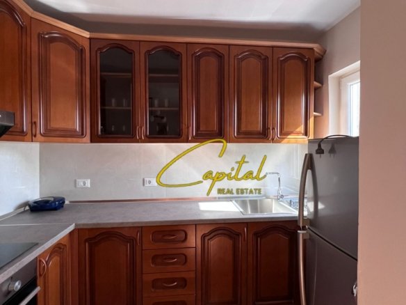 APARTAMENT ME QIRA 2+1 AMBASADA AMERIKANE 650 EURO