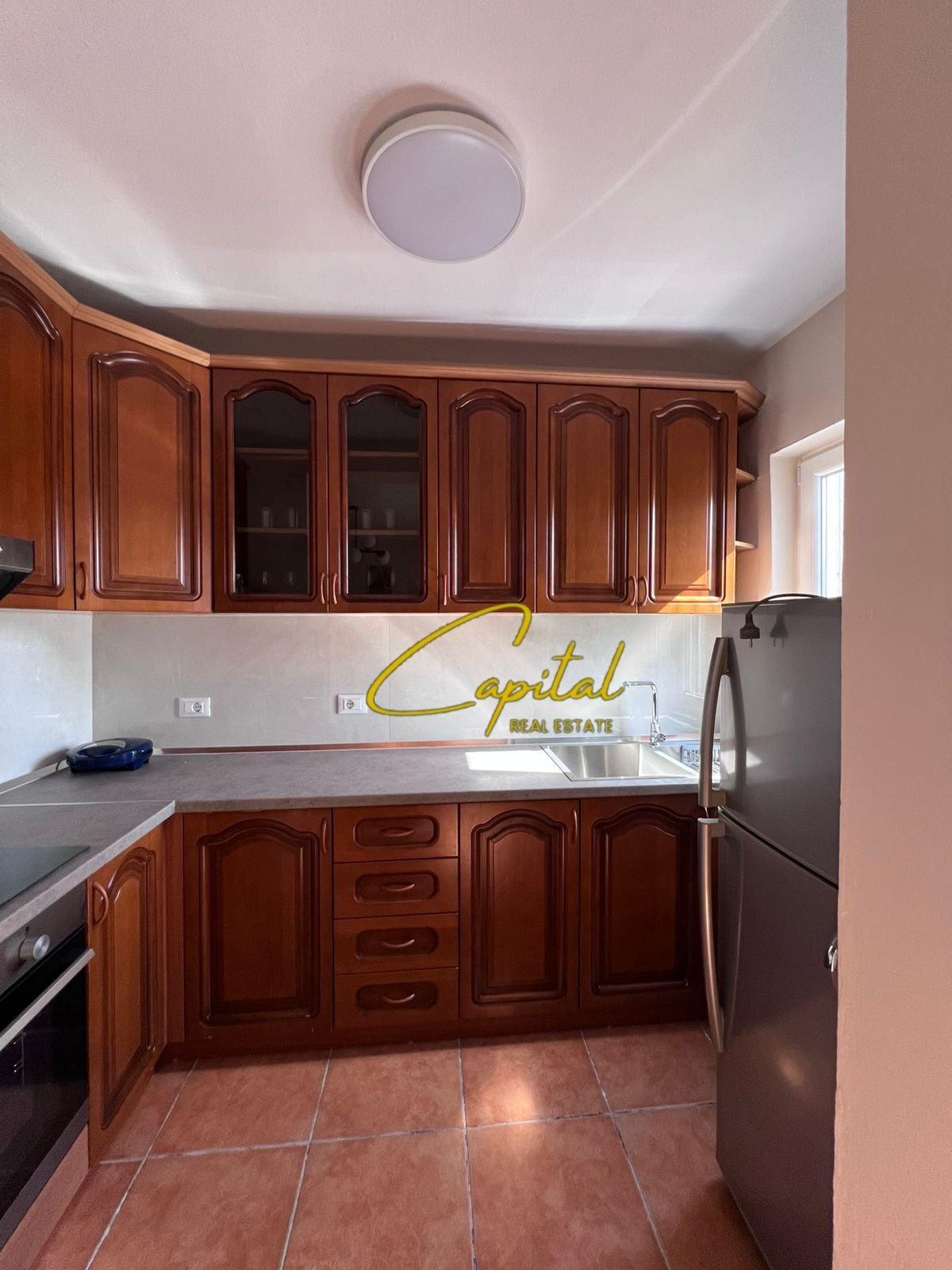 APARTAMENT ME QIRA 2+1 AMBASADA AMERIKANE 650 EURO