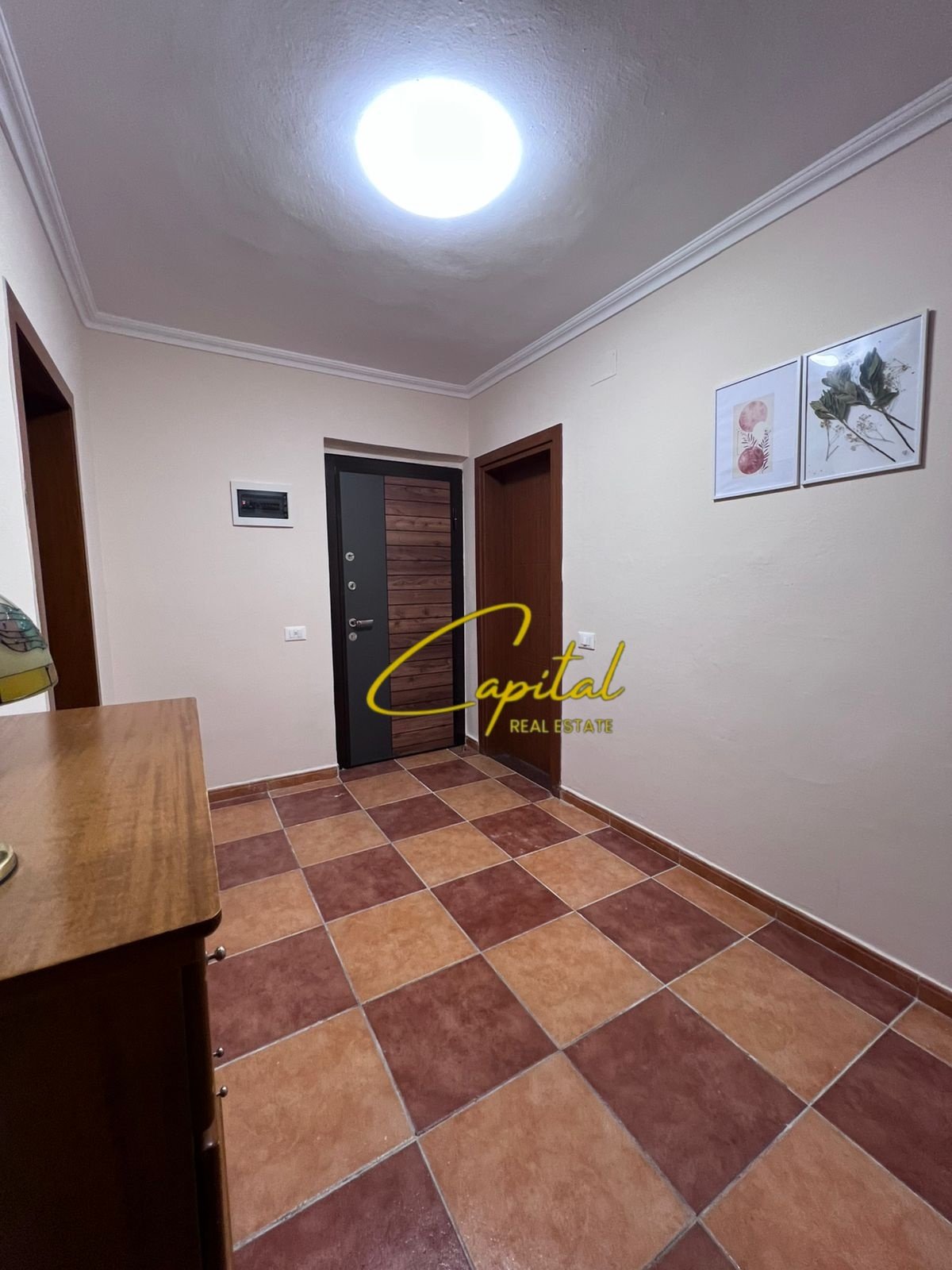 APARTAMENT ME QIRA 2+1 AMBASADA AMERIKANE 650 EURO