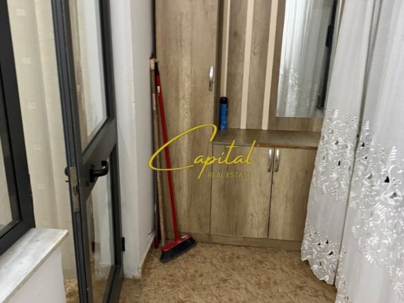 AAPARTAMENT ME QIRA 3+1 RRUGA E DIBRES 65.000 LEKE
