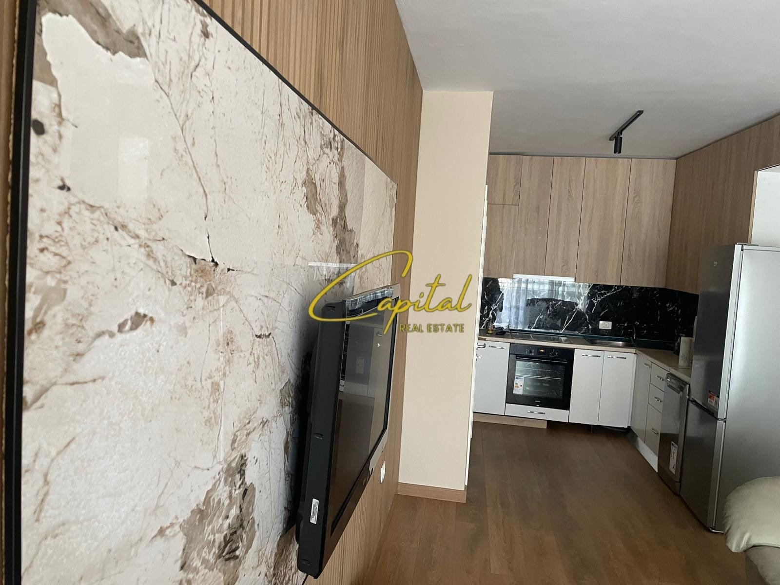 APARTAMENT ME QIRA 1+1 LIQENI I THATE 600 EURO