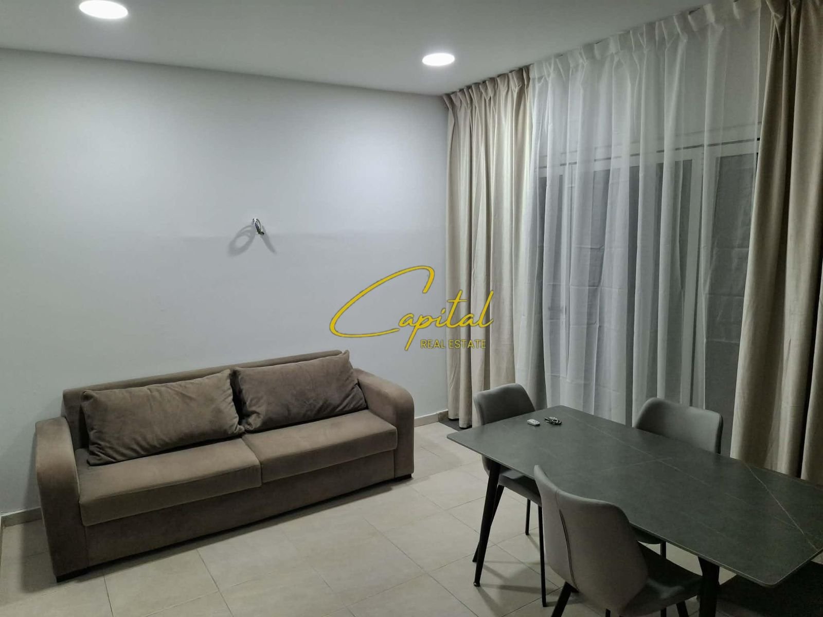 APARTAMENT ME QIRA 1+1 KINOSTUDIO 35.000 LEKE