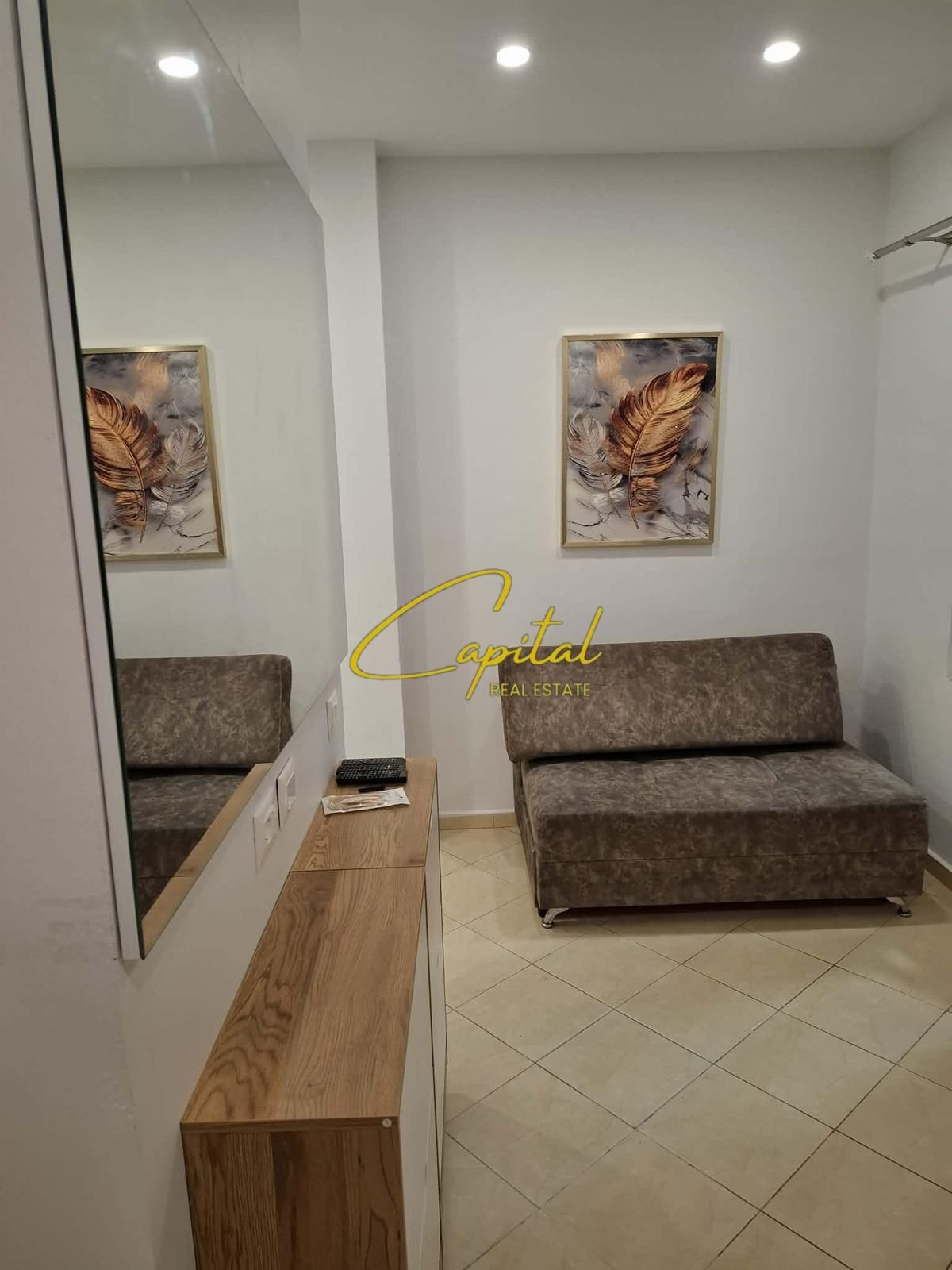 APARTAMENT ME QIRA 1+1 KINOSTUDIO 35.000 LEKE