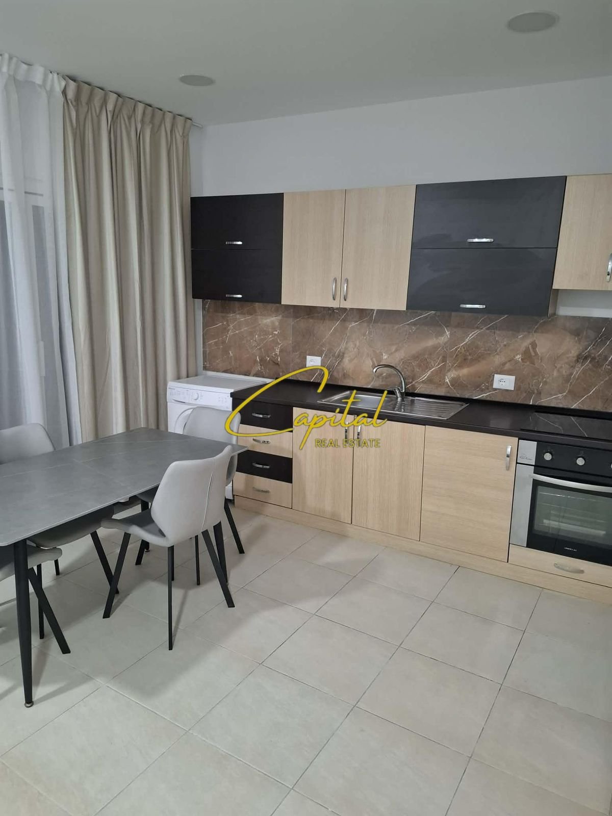 APARTAMENT ME QIRA 1+1 KINOSTUDIO 35.000 LEKE