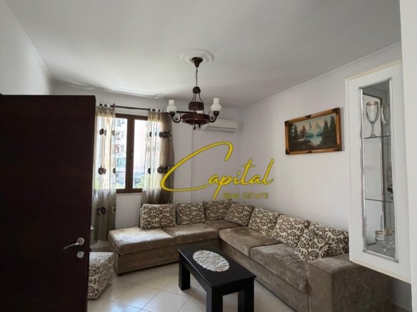 APARTAMENT ME QIRA 2+1 YZBERISHT 40.000 LEKE