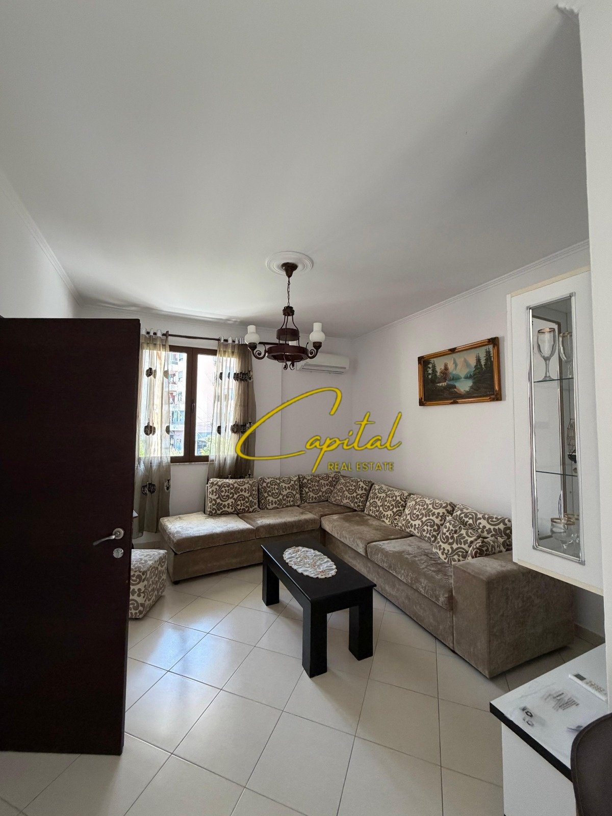 APARTAMENT ME QIRA 2+1 YZBERISHT 40.000 LEKE