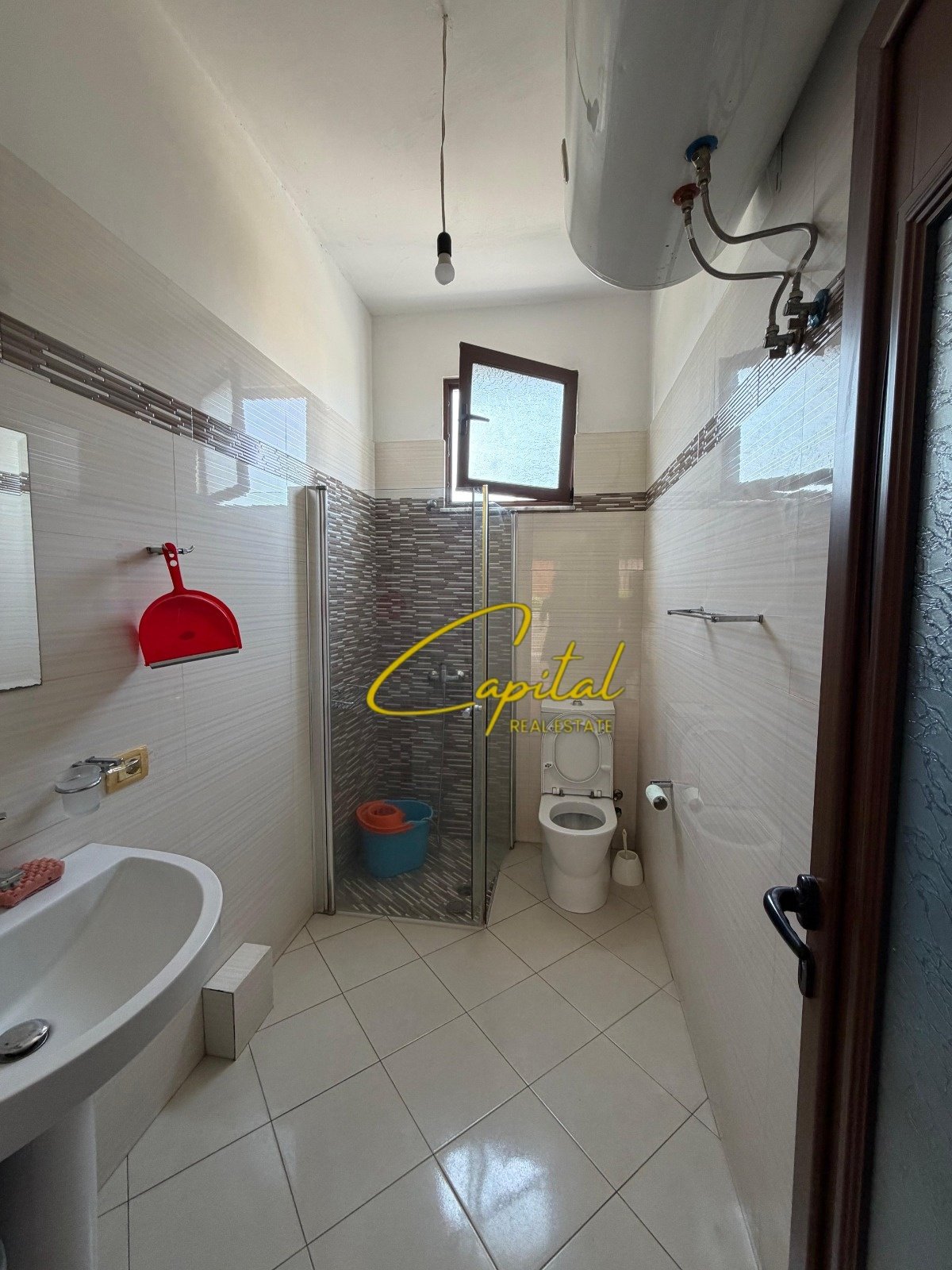 APARTAMENT ME QIRA 2+1 YZBERISHT 40.000 LEKE