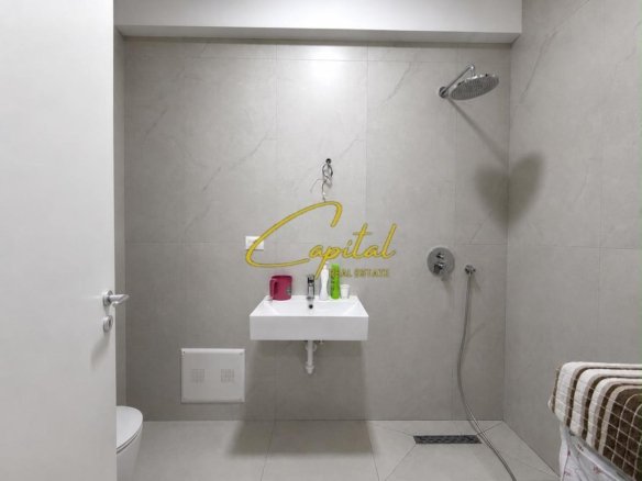 SHITET APARTAMENT 1+1 SHKOZE 110.000 EURO