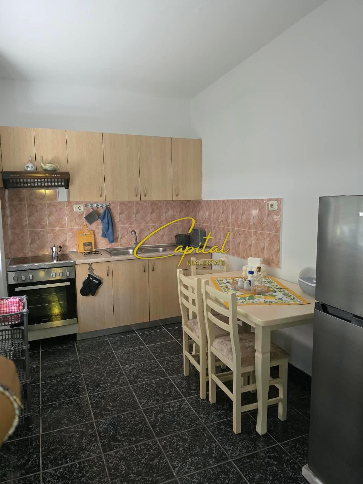 APARTAMENT ME QIRA 1+1 QENDER 55.000 LEKE