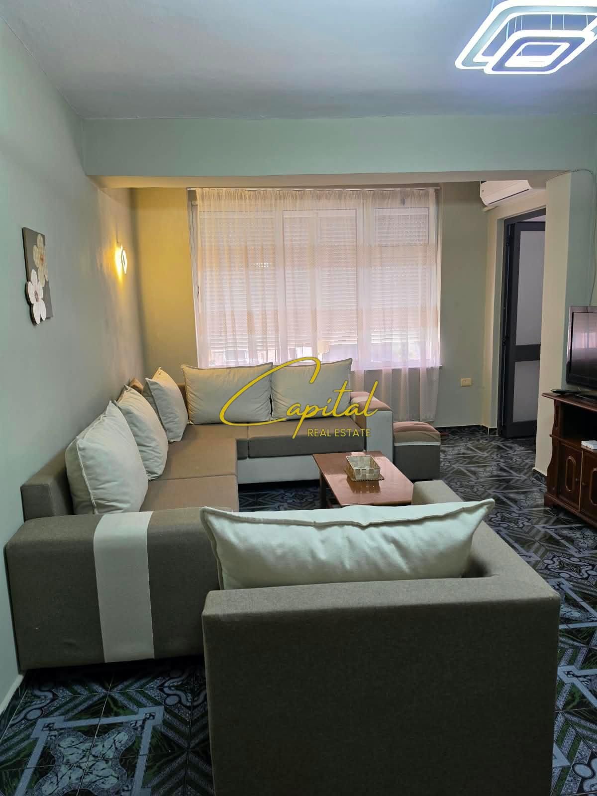APARTAMENT ME QIRA 1+1 QENDER 55.000 LEKE