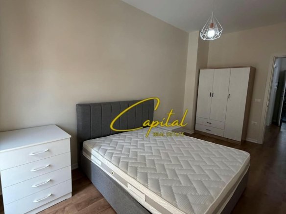 APARTAMENT ME QIRA 1+1 5 MAJI 50.000 LEKE