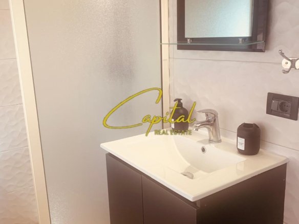 APARTAMENT ME QIRA 1+1 RRUGA E KAVAJES 50.000 LEKE