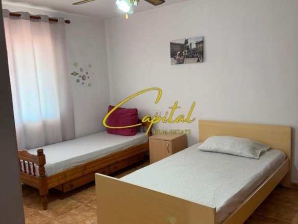 APARTAMENT ME QIRA 1+1 QENDER 50.000 LEKE