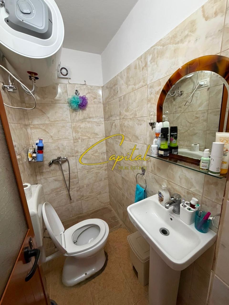 APARTAMENT ME QIRA 1+1 QENDER 50.000 LEKE