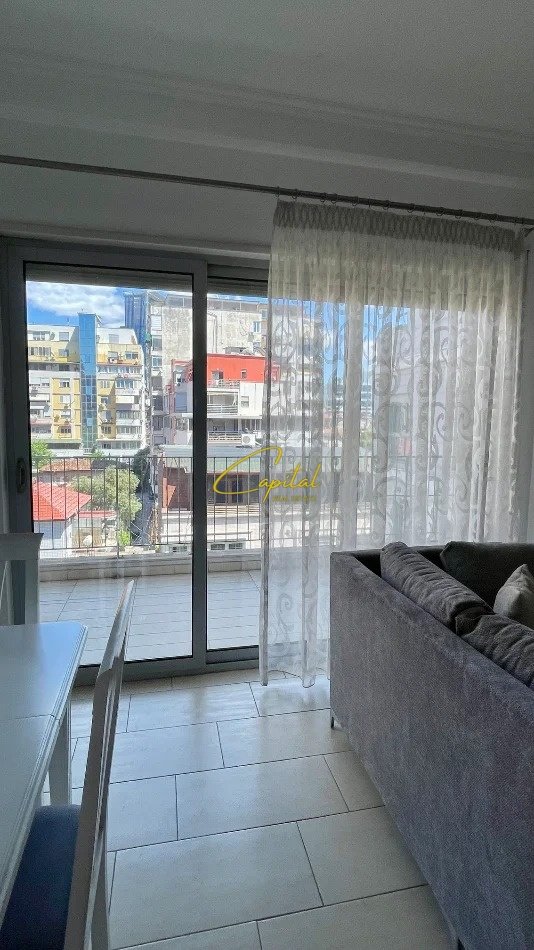 APARTAMENT ME QIRA 1+1 QENDER 800 EURO