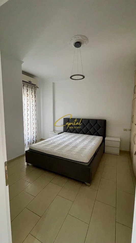 APARTAMENT ME QIRA 1+1 QENDER 800 EURO