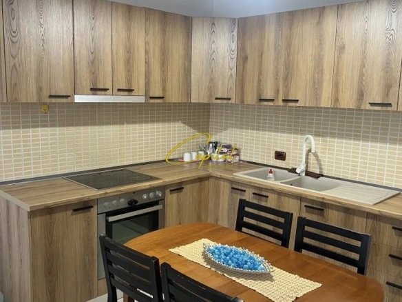APARTAMENT ME QIRA 2+1+2 ASTIR 600 EURO