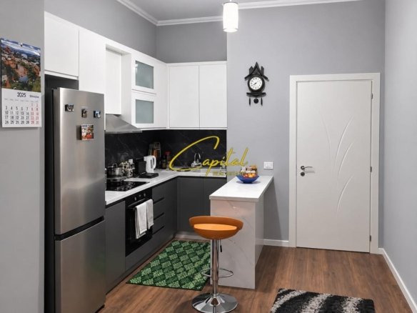 SHITET APARTAMENT 2+1 FRESKU 150.000 EURO