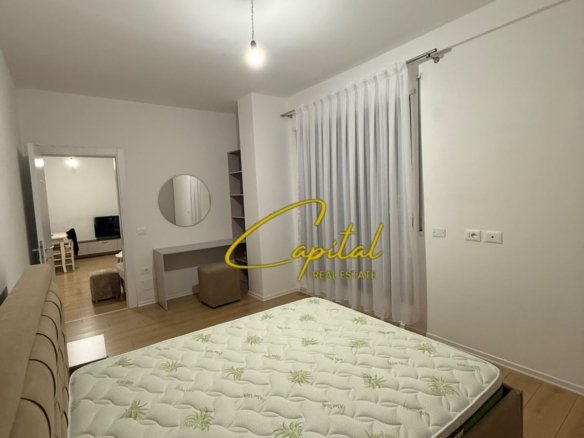 APARTAMENT ME QIRA 1+1 PAZARI I RI 55.000 LEKE