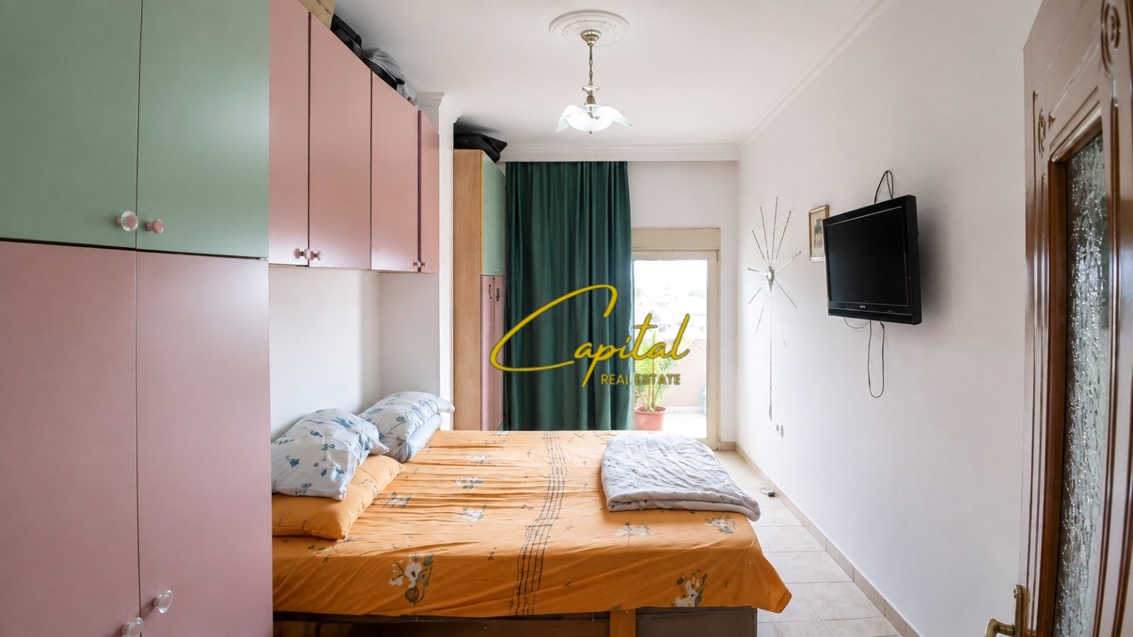APARTAMENT ME QIRA 2+1 KINOSTUDIO 50.000 LEKE