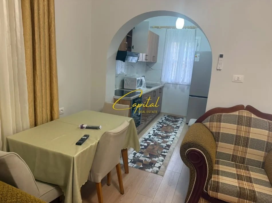 APARTAMENT ME QIRA 1+1 PORCELANI 40.000 LEKE