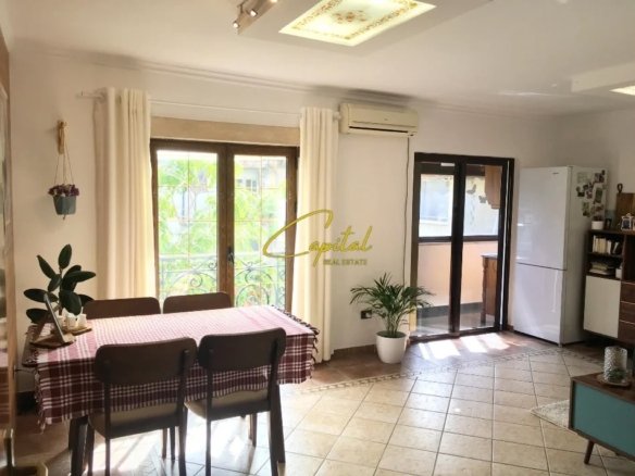 APARTAMENT ME QIRA 2+1 RRUGA E DURRESIT 65.000 LEKE