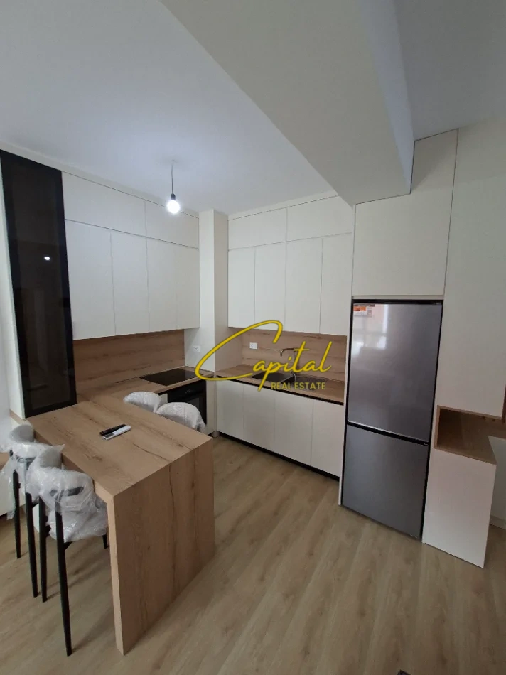 APARTAMENT ME QIRA 1+1 ALI DEMI 500 EURO