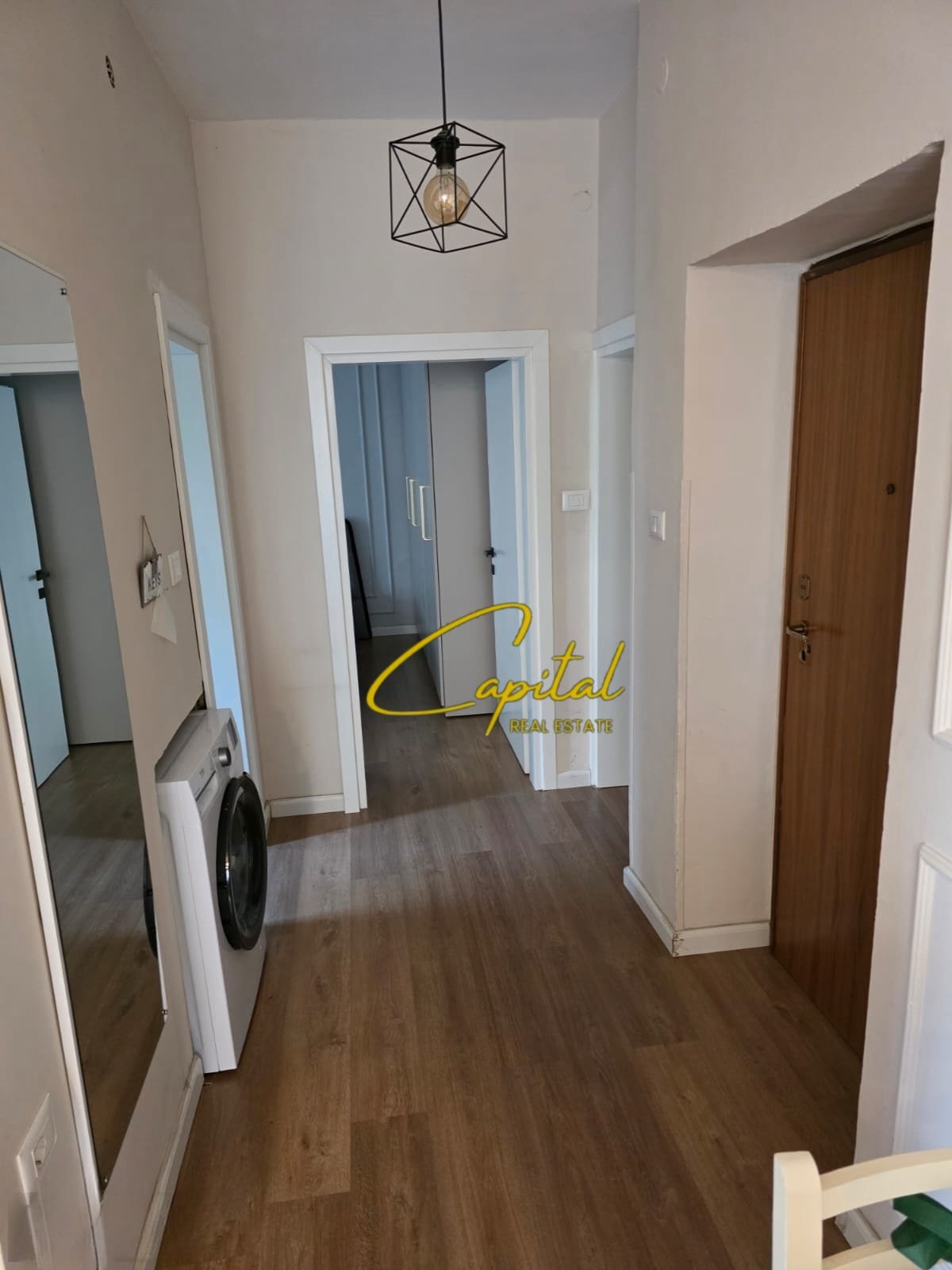 APARTAMENT ME QIRA 1+1 MYSLYM SHYRI 65.000 LEKE