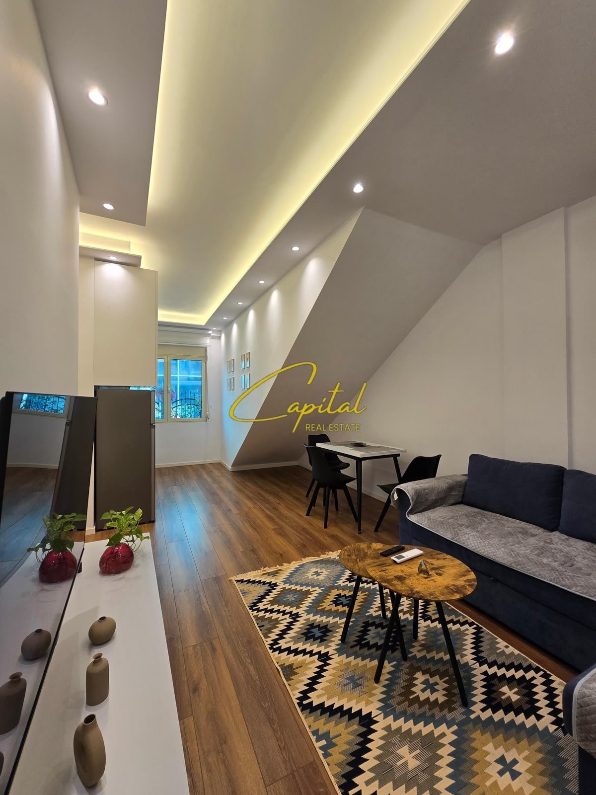 APARTAMENT ME QIRA 1+1 RRUGA E DURRESIT 55.000 LEKE