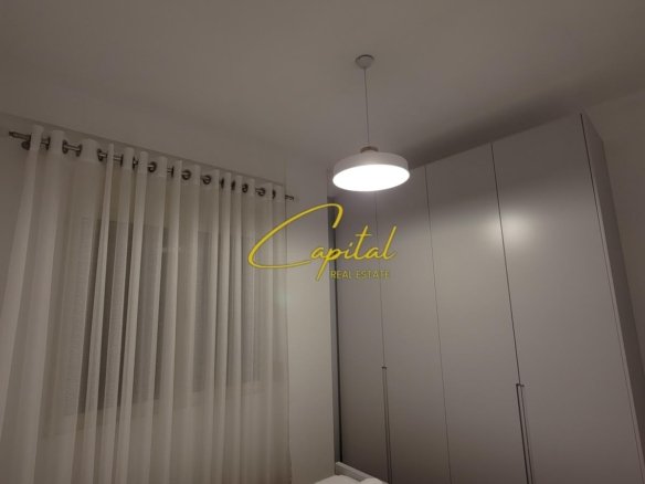 APARTAMENT ME QIRA 1+1 RRUGA E DURRESIT 55.000 LEKE