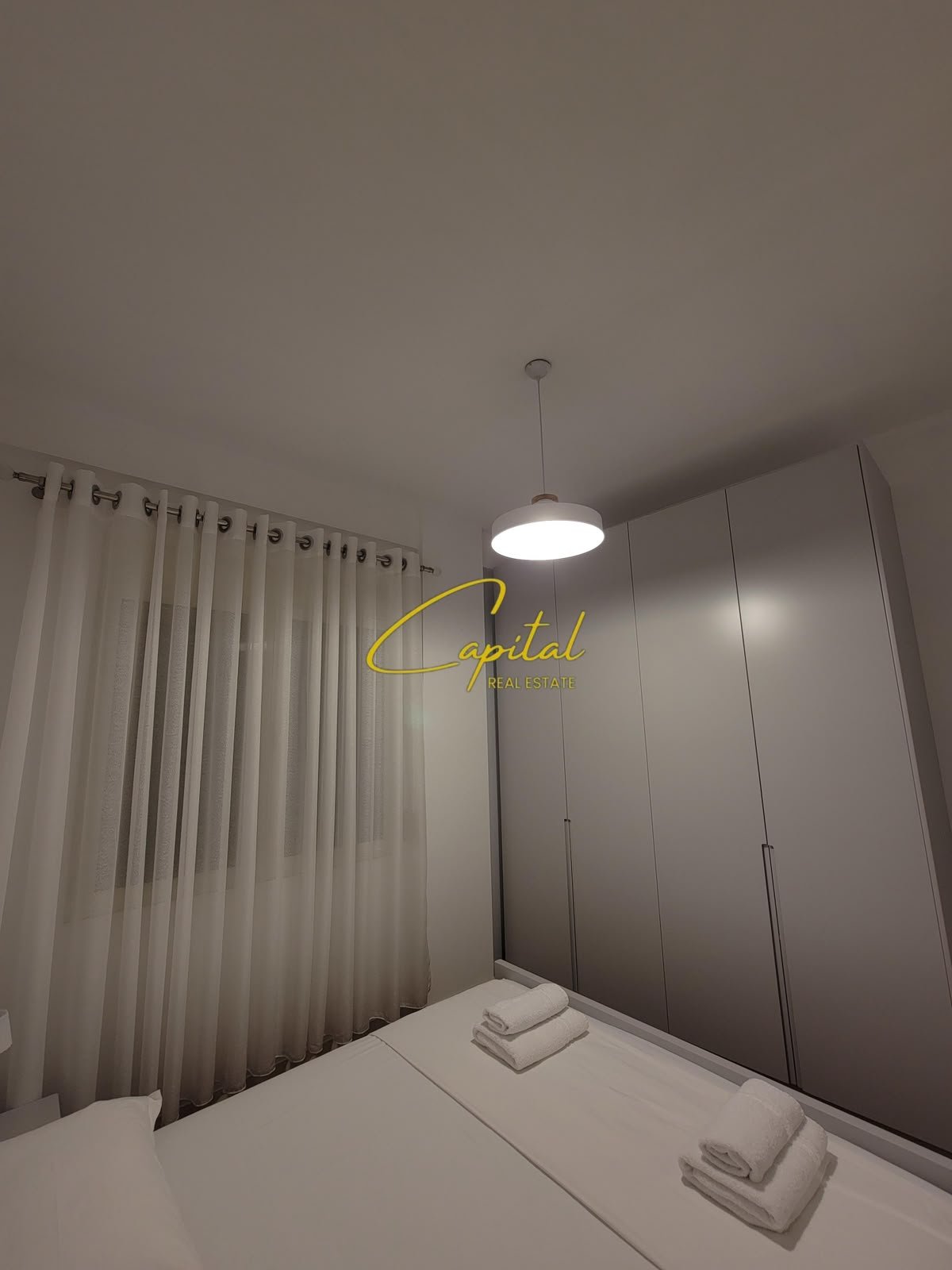 APARTAMENT ME QIRA 1+1 RRUGA E DURRESIT 55.000 LEKE
