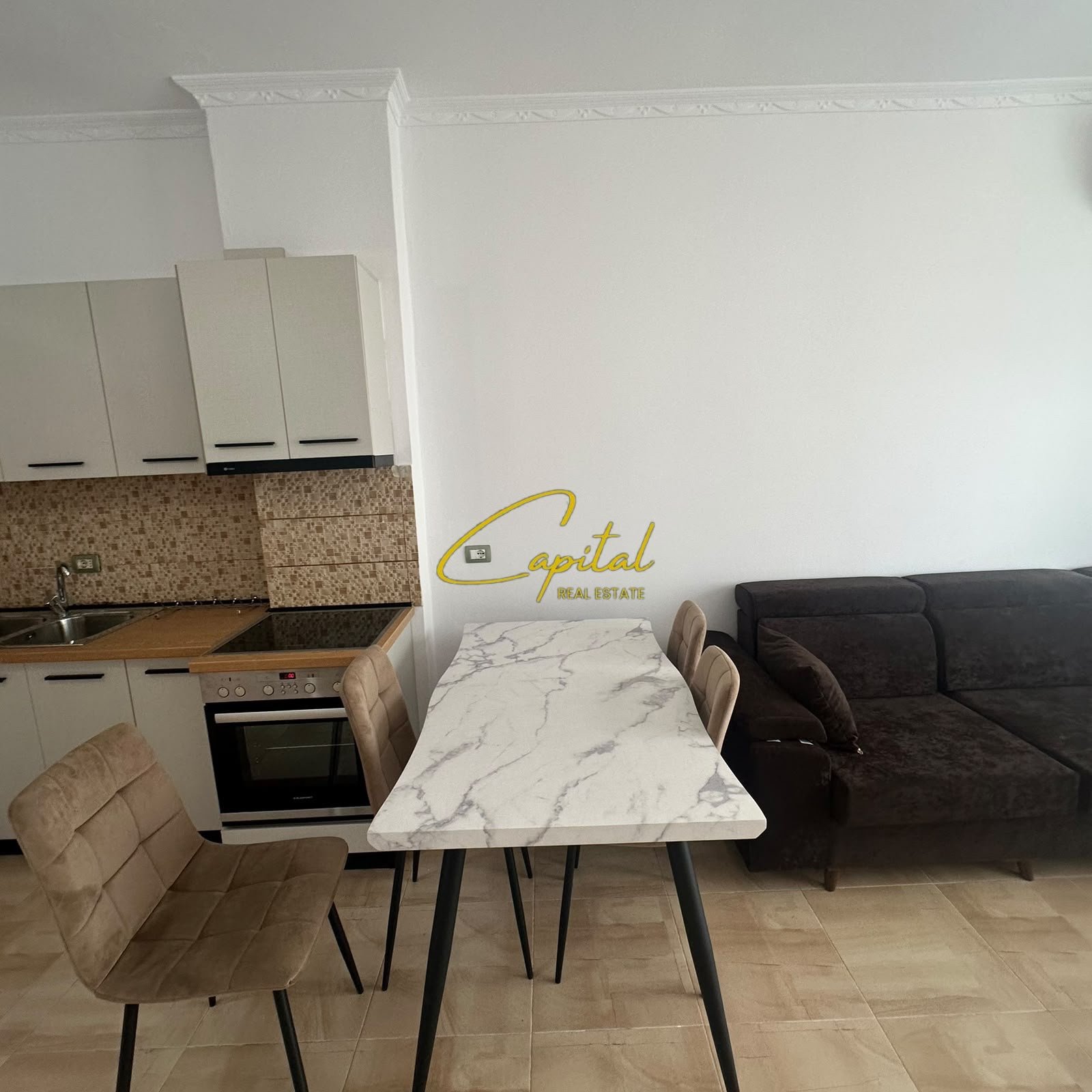 WhatsApp Image 2026-09-16 at 10.00.45 AM (1) APARTAMENT ME QIRA 3+1 MATERNITETI I RI 70.000 LEKE