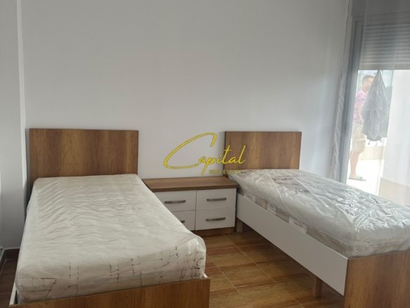 APARTAMENT ME QIRA 3+1 MATERNITETI I RI 70.000 LEKE