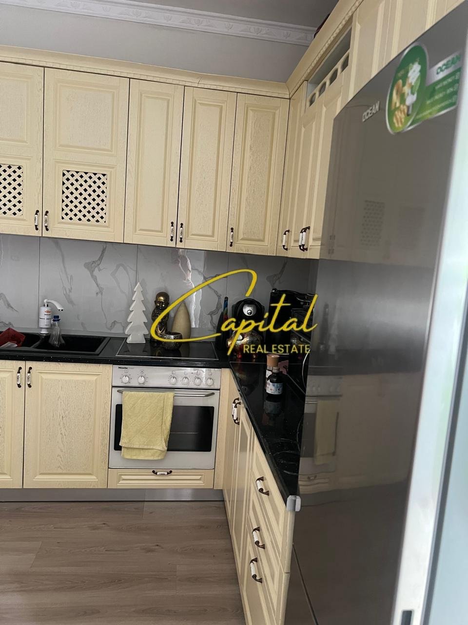 APARTAMENT ME QIRA 1+1 SHKOLLA E BASHKUAR 50.000 LEKE