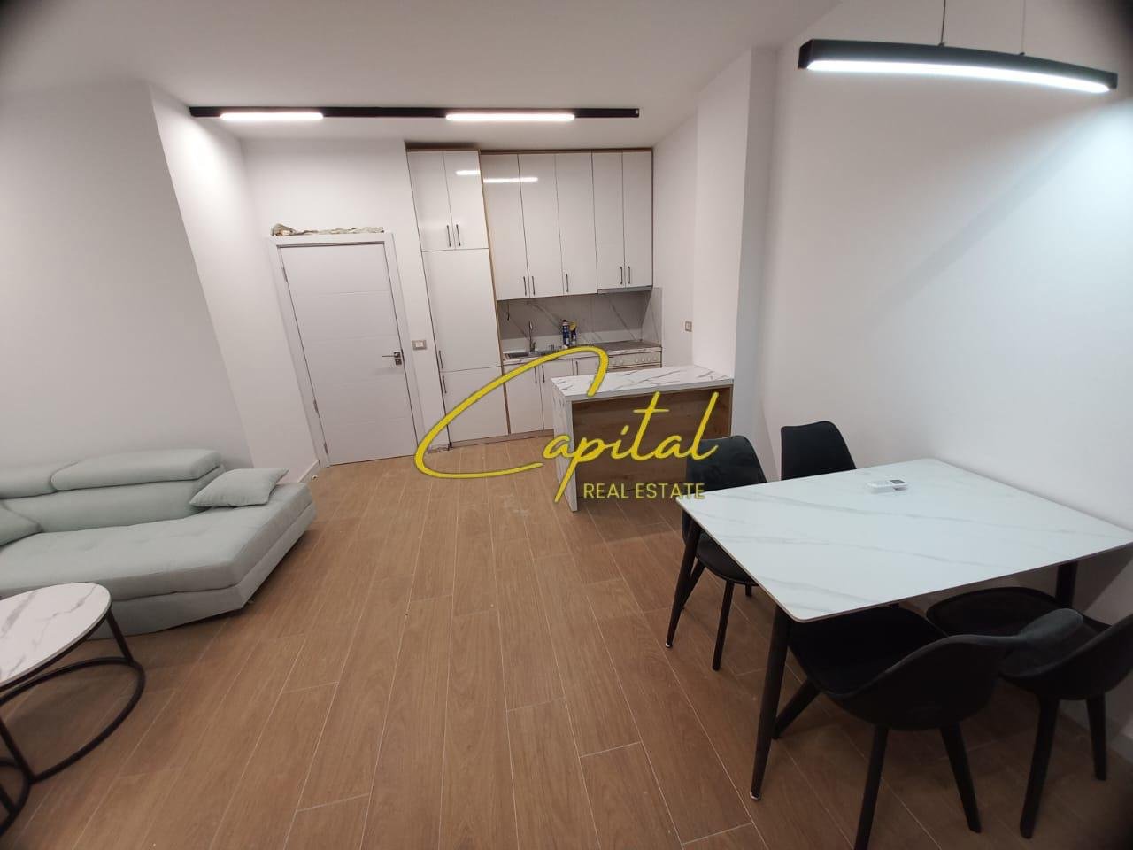 APARTAMENT ME QIRA 2+1 FRESKU 55.000 LEKE
