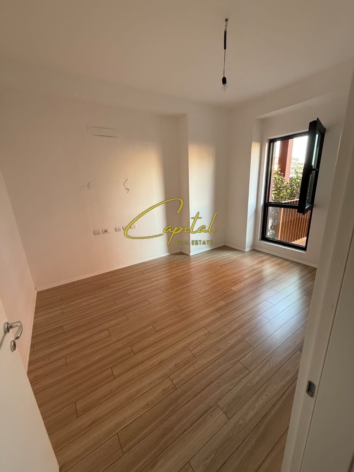 WhatsApp Image 2026-09-16 at 2.35.29 PM ZYRE ME QIRA 114 M2 GARDEN BUILDING RESIDENCE 120.000 LEKE
