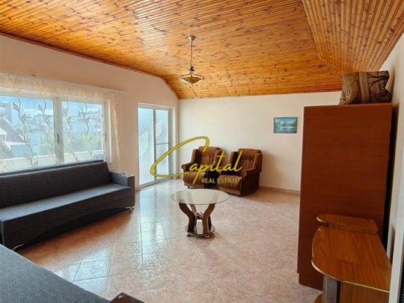 APARTAMENT ME QIRA 3+1 SPITALI AMERIKAN 2 60.000 LEKE