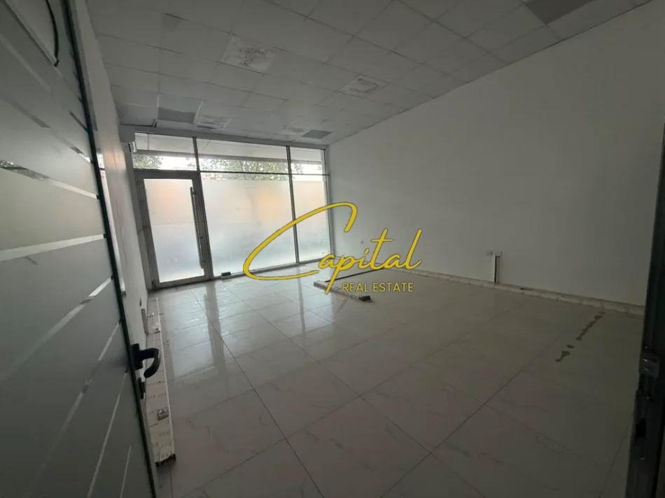 AMBIENT BIZNESI ME QIRA 415 M2 ISH STACIONI TRENIT 8.300 EURO