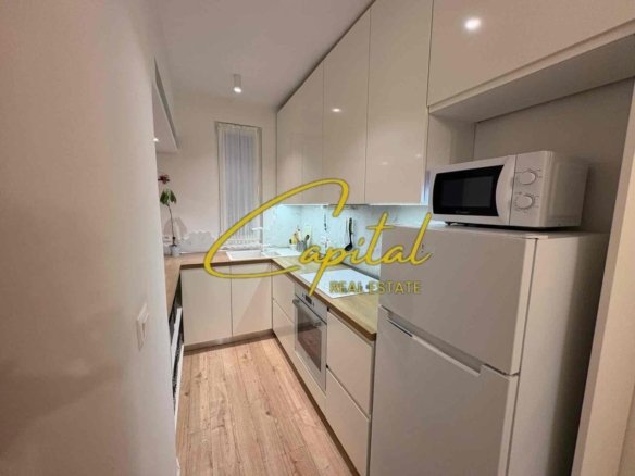 SHITET APARTAMENT 1+1 QENDER 20.600.000 LEKE