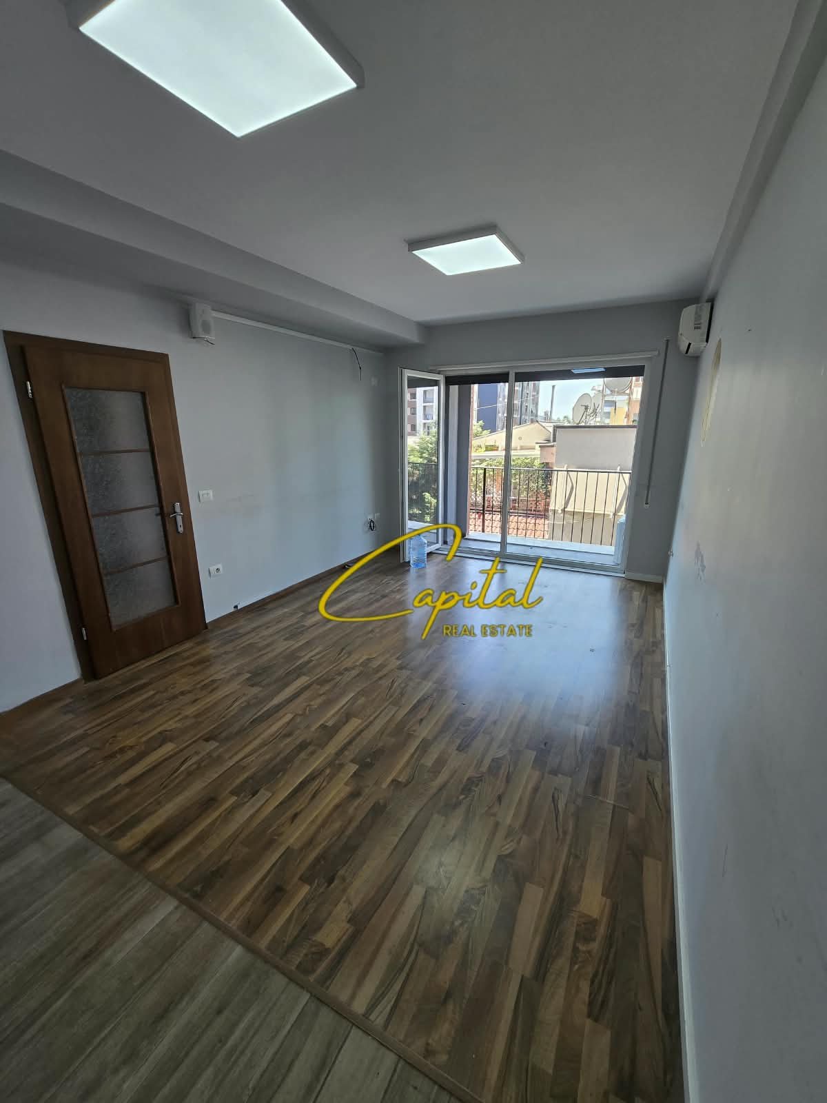 ZYRE ME QIRA 145 M2 21 DHJETORI 160.000 LEKE